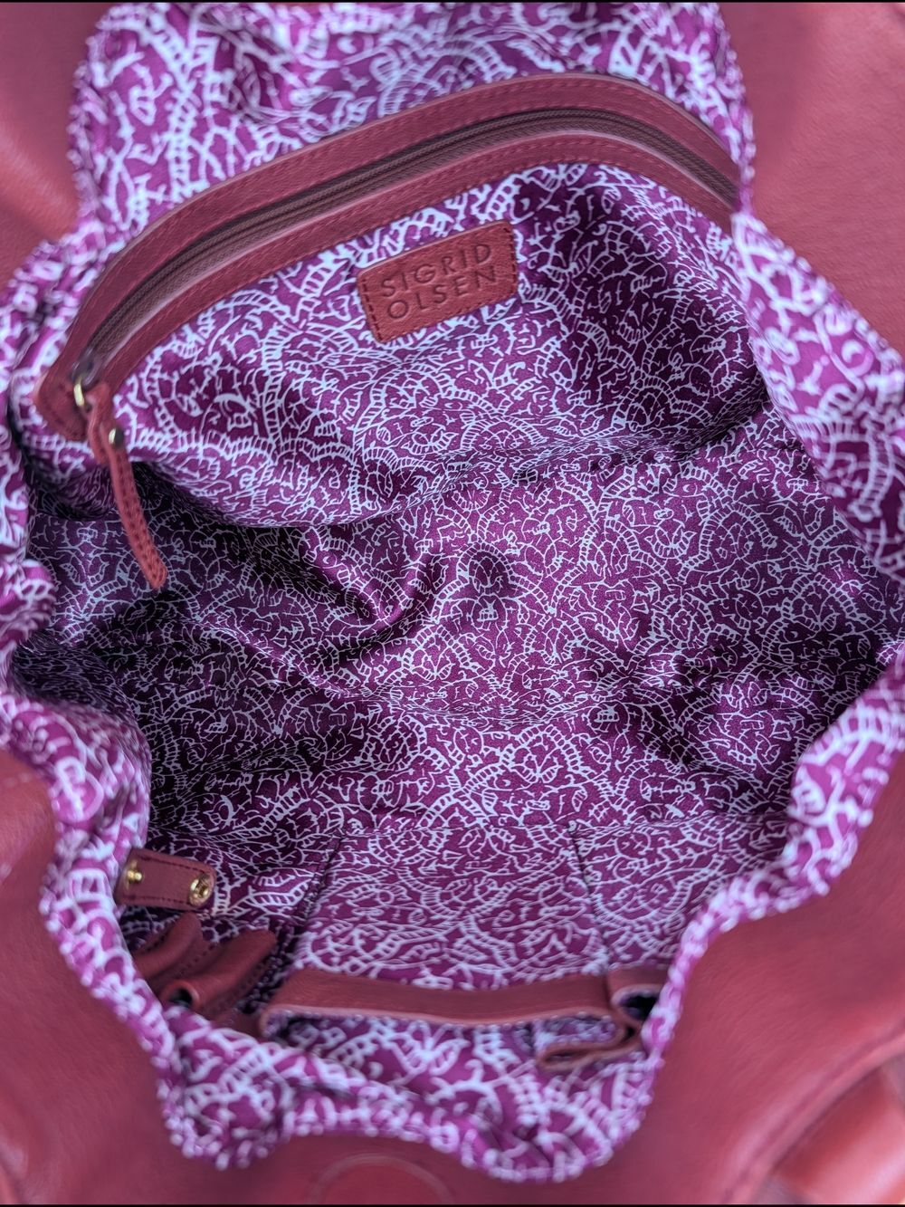 Sigrid Olsen Red Pebbled Leather Satchel Shoulder Bag Gold Stud Hardware Detail - Picture 6 of 16